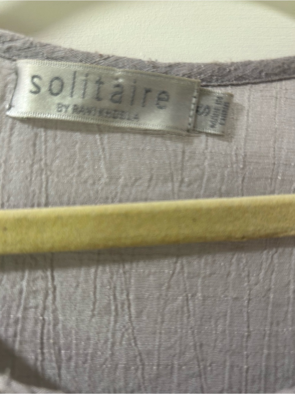 Solitaire Gray Lace-Trim Tunic Top sz S - Picture 4 of 7